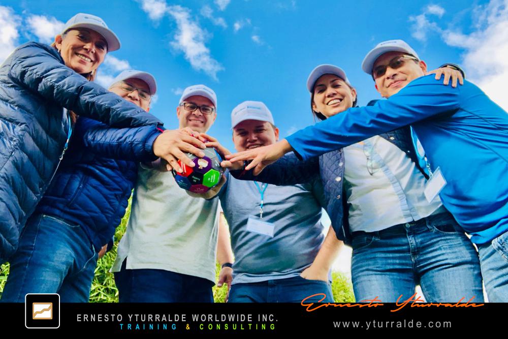 Talleres Empoderadores | Actividades de integración y liderazgo con cuerdas bajas